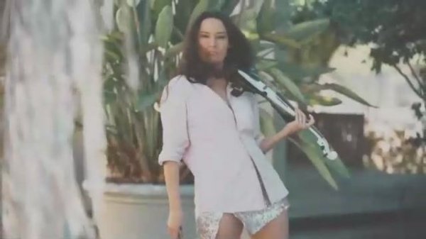 Izmira - Caitlin De Ville.mp4