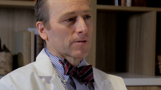 Straight Talk - Safe Care for Seniors. Dr. Eric De Jonge, Chief of Geriatrics on Coronavirus tips смотреть онлайн