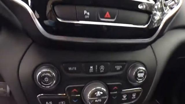 2019 Jeep Cherokee Kalamazoo, Vicksburg, Paw Paw, Plainwell, Battle Creek, MI J19005 смотреть онлайн