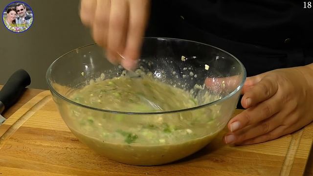 Этот Пирог-Запеканка, моментально исчезнет со стола. Быстрый ужин для всей семьи. смотреть онлайн