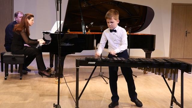 Тоширо Маюдзуми Концертино для ксилофона, часть 3 / Toshiro Mayuzumi Concertino for Xylophone - 3 смотреть онлайн