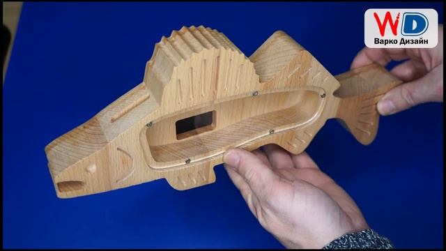 Копилка из дерева для рыболова "Судак". Материал бук, дуб. смотреть онлайн