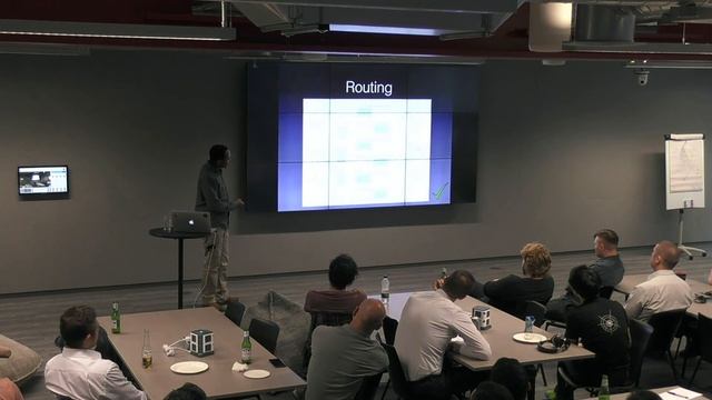 Ayanda Dube: Interconnecting microservices using RabbitMQ смотреть онлайн