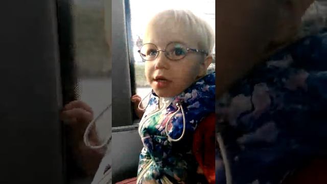 Смысл песни в траве сидел кузнечик. 3 года смотреть онлайн