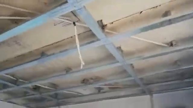 сложный монтаж потолка с нишами под световые панели смотреть онлайн