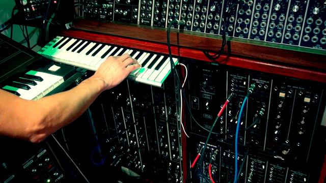Roland System 700