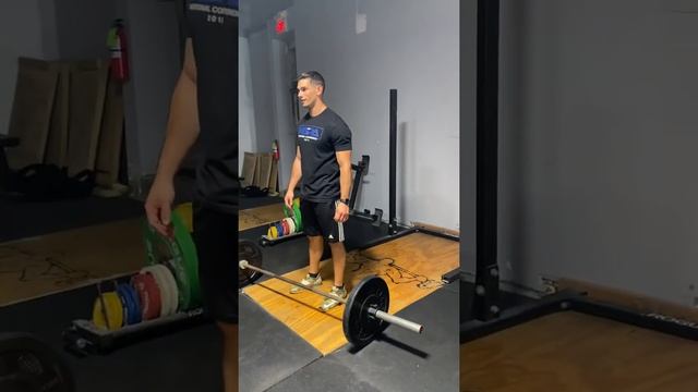 L.I.F.T. - The Weightlifting Game смотреть онлайн