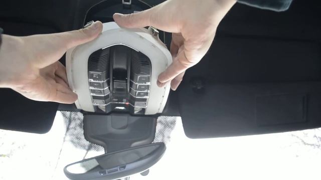 Как снять светильник Porsche Cayenne американской версии. смотреть онлайн