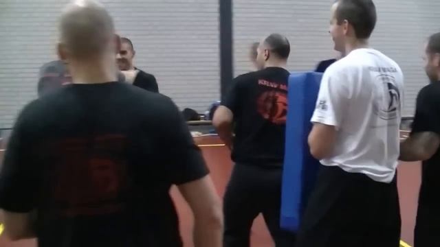 IKMF Krav Maga Training istruttori con Avi Moyal смотреть онлайн