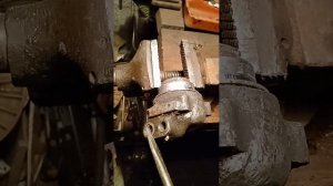 извлечение поршня из тормозного цилиндра переднего тормоза классики