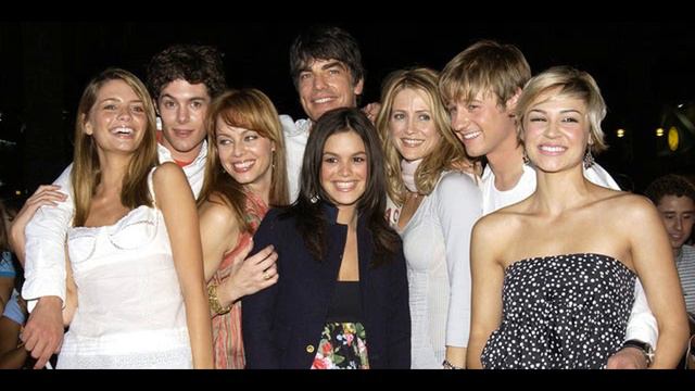 After Mischa Barton's bullying claims, actress accused of being a 'nightmare' on sets of The O.C. смотреть онлайн
