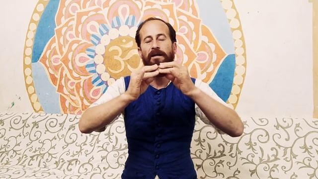 Урок 1. Игра на окарине с 4 отверстиями. смотреть онлайн