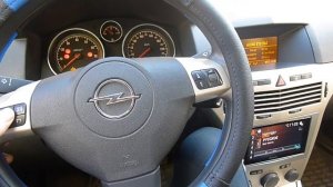 Opel Astra H: Pioneer SPH-DA120 + мультируль