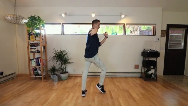 ARMS STYLING AND HIP ACTION in SAMBA BATUCADA смотреть онлайн