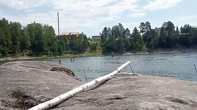 на сапах возле камня Любви смотреть онлайн