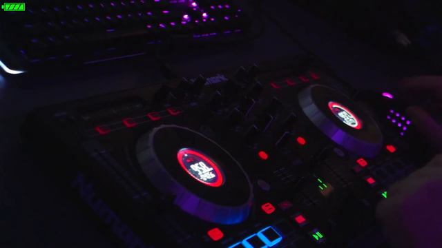 Djkáťo Live at Discord EP 9 - color bass смотреть онлайн