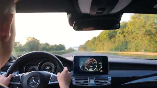 MERCEDES-BENZ CLS 500 4MATIC (C218) POV AUTOBAHN DRIVING 0-100 100-200 + OUTTAKES