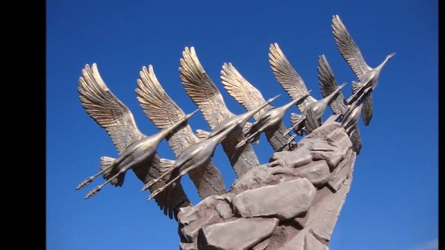 Памятники белым журавлям смотреть онлайн
