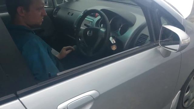 Видео-тест Хонда Фит смотреть онлайн