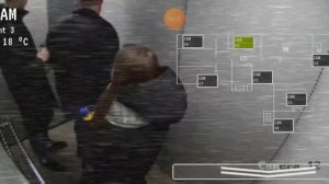 Гайд как пройти 3 ночь! В 5 ночей в подъезде! следующие видео через 3 часа!