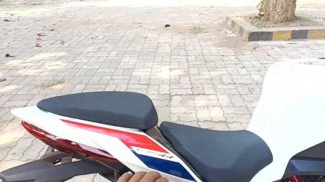 BMW 1ST IMPRESSION/REVIEW | BMW G310 RR | Soura Vlogger | #bmw #sudarsan смотреть онлайн