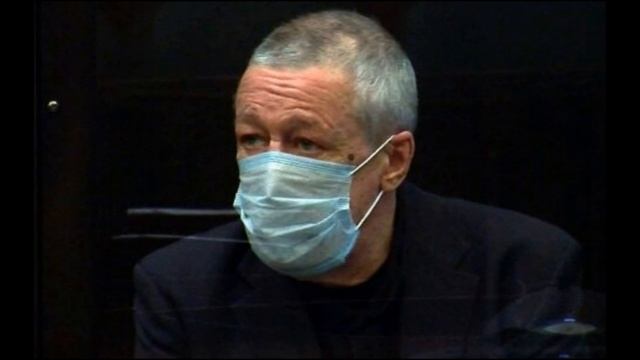 Ефремов.Михаила этапируют. В какую колонию он попадет? смотреть онлайн