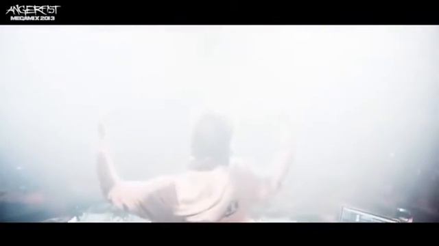 Angerfist - Dominator 2015 : Riders Of Retaliation - Liveset (Video Clip)