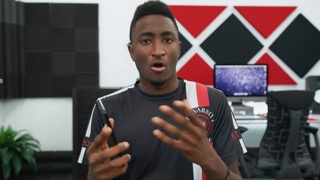 Samsung Galaxy S9 Review: The Perfect... Samsung! смотреть онлайн