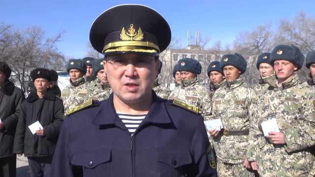 В Актау военнослужащие инженерно-саперной базы получили награды смотреть онлайн