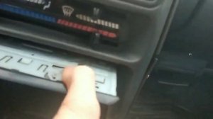 Магнитола Pioneer «ОШИБКА УСИЛИТЕЛЯ»