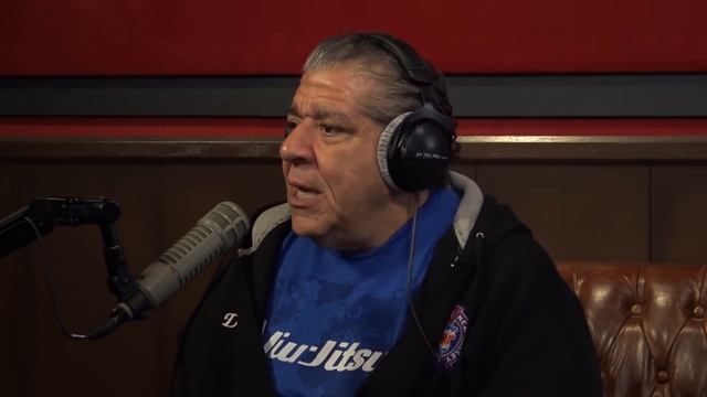 Joey Diaz Sleeps With One Legged Woman - YMH Highlight смотреть онлайн