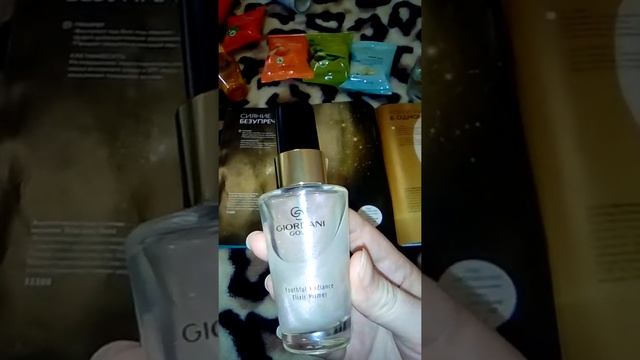Основа эликсир Giordani Gold под макияж. Мой отзыв. смотреть онлайн