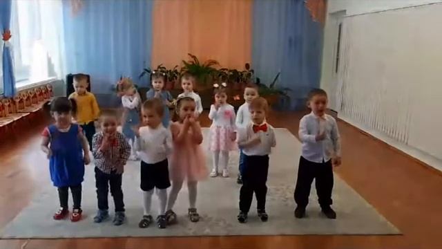 С праздником, дорогие МАМЫ! смотреть онлайн