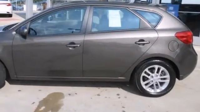 2011 Kia FORTE 5-DOOR EX
