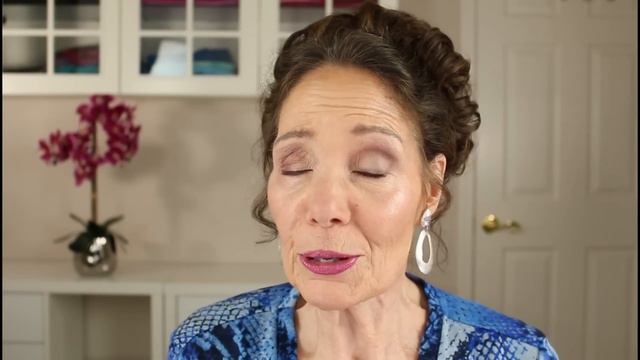 8 Makeup Techniques That Make a Huge Difference for Older Women/Over 50 смотреть онлайн