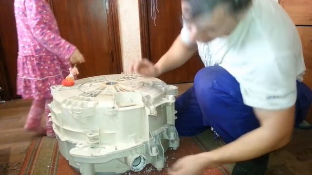 Замена подшипников в неразборном баке стиральной машины в домашних условиях смотреть онлайн