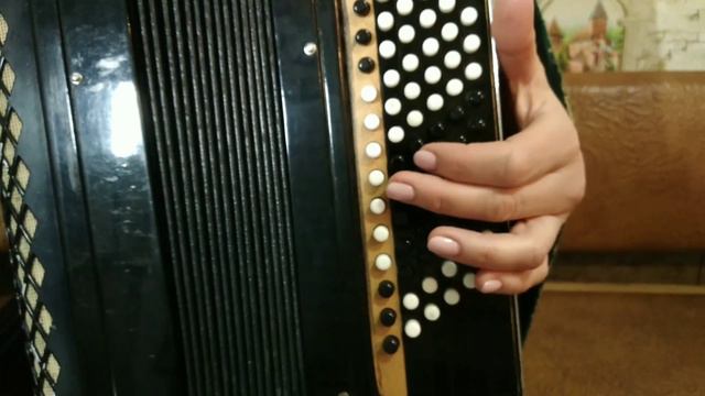 "Розпрягайте, хлопці, коней" разбор на баяне смотреть онлайн