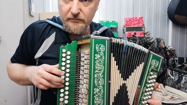 Частушка Сектор Газа на гармони! Разбор! смотреть онлайн