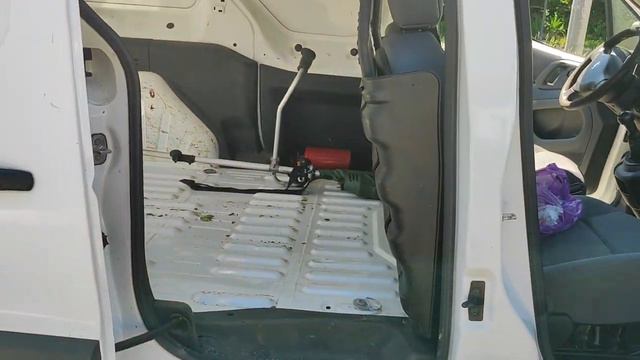 великолепный помощник! внешний вид,и работа двигателя смотреть онлайн