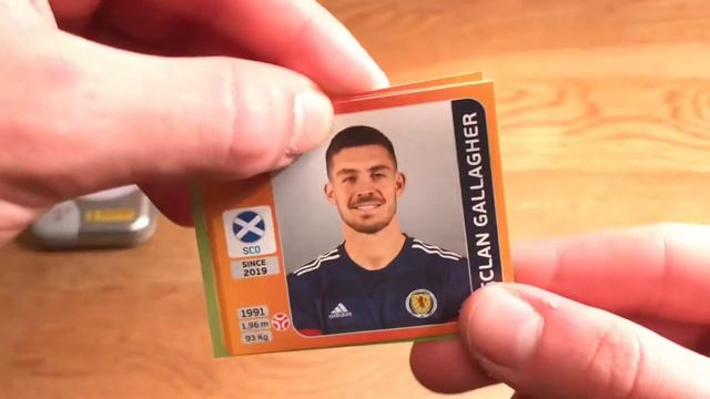 * MAD PACK LUCK!!!* | Euro 2020 Sticker Collection Tin Opening смотреть онлайн
