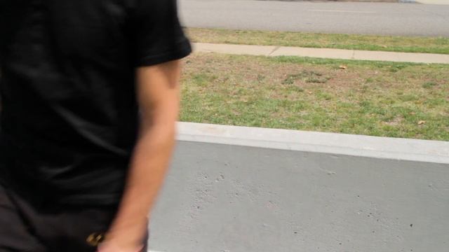 Beginner's Guide to Parkour - Speed Vault Tutorial - Day 3 смотреть онлайн