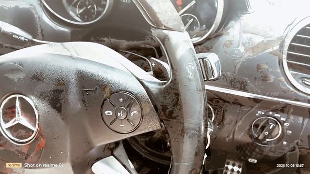 Mercedes GL 350 CDI Fuel Leakage Problem смотреть онлайн