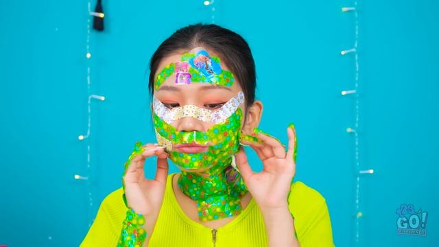 100 LAYERS CHALLENGE! Best 100+ Coats of Makeup, Nails, plasters, Lipstick by 123 GO! CHALLENGE смотреть онлайн