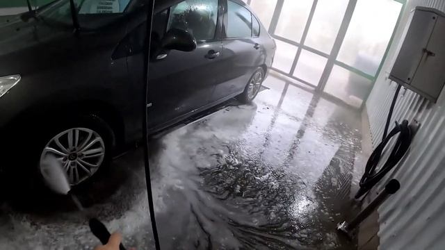 Мойка высокого давления. Помыть машину за 200 рублей. Пятничный влог. смотреть онлайн
