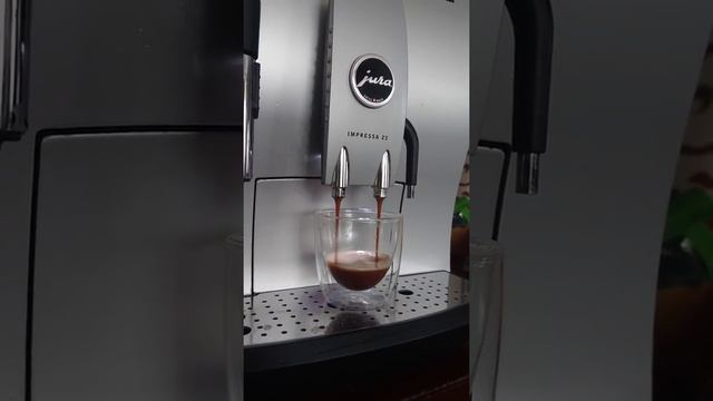 Jura Z5 eszpresszó смотреть онлайн