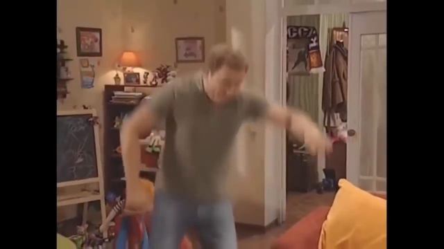 КОСТЯ ВОРОНИН ФЛЕКСИТ ПОД РАЗНУЮ МУЗЫКУ смотреть онлайн