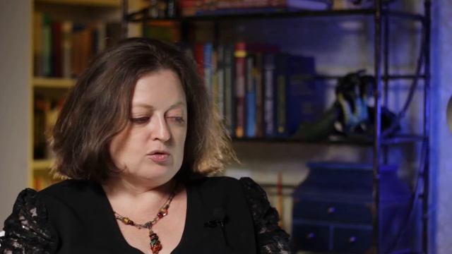 Психолог перечисляет все возможные функции сказочной Бабы-Яги смотреть онлайн