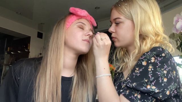 asmr макияж сестре 0.2 ♡ смотреть онлайн