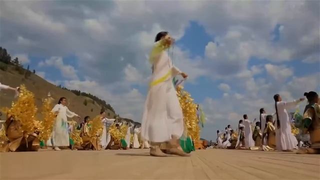 Якутский праздник - Встреча Солнца смотреть онлайн