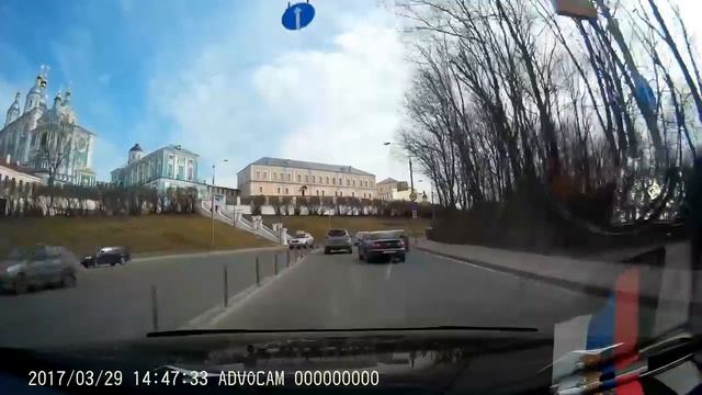 Езда без правил. Проезд перекрестка улицы Соболева Большая Советская смотреть онлайн